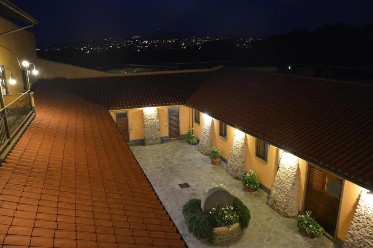 Hotel Casale Certosa à Pavona Extérieur photo