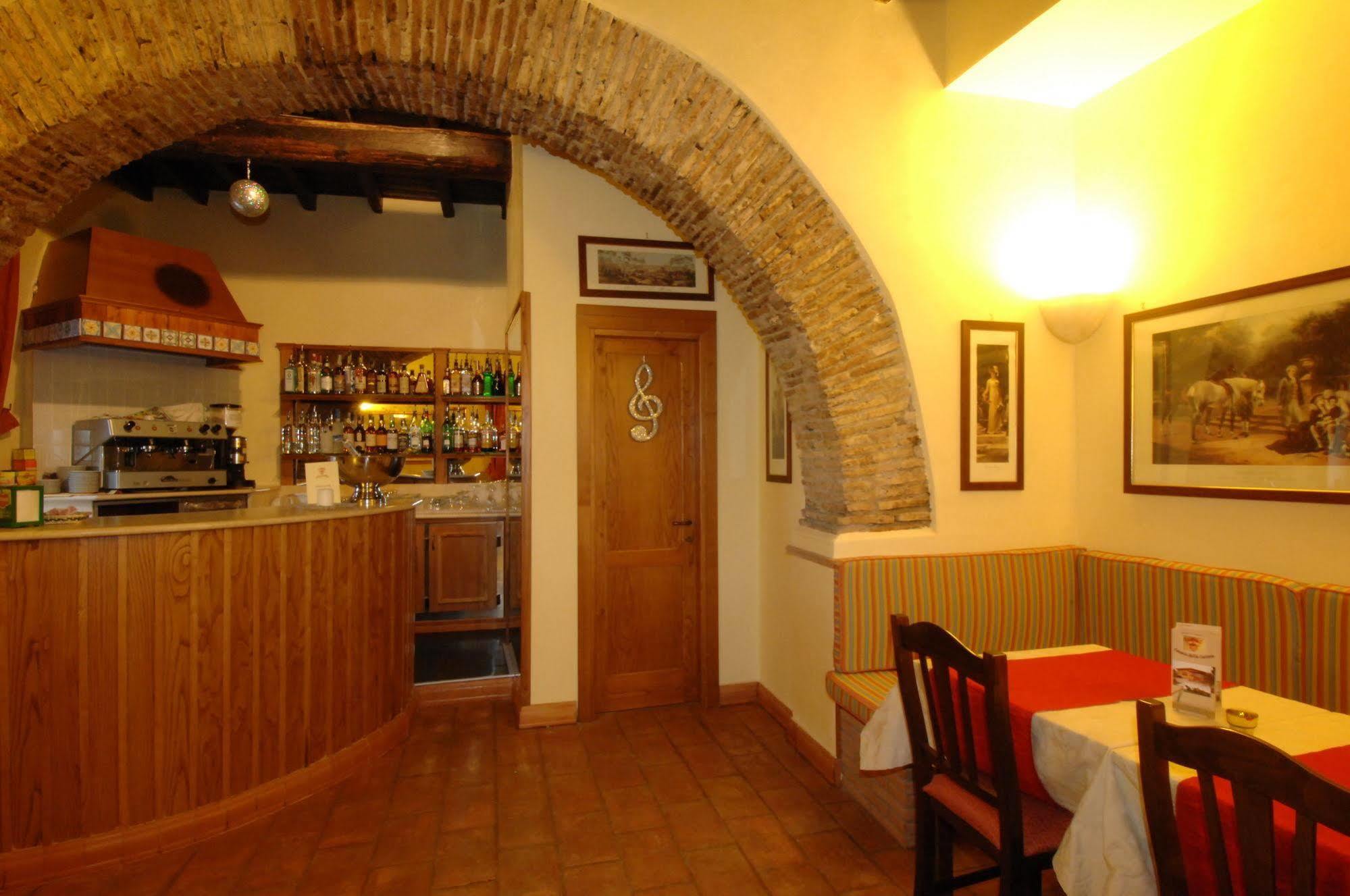 Hotel Casale Certosa à Pavona Extérieur photo
